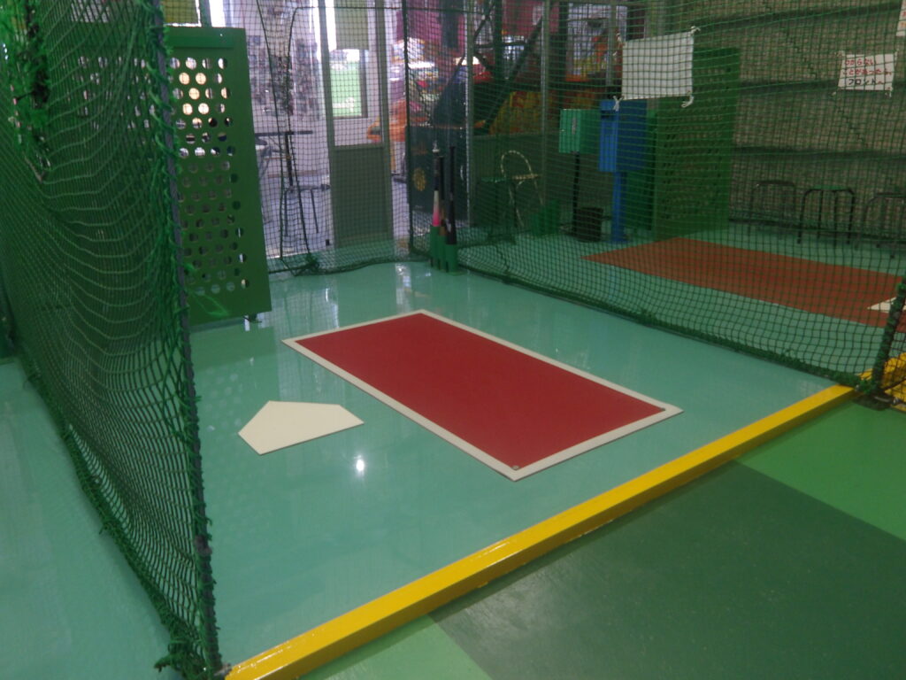 バッティングセンター塗装工事